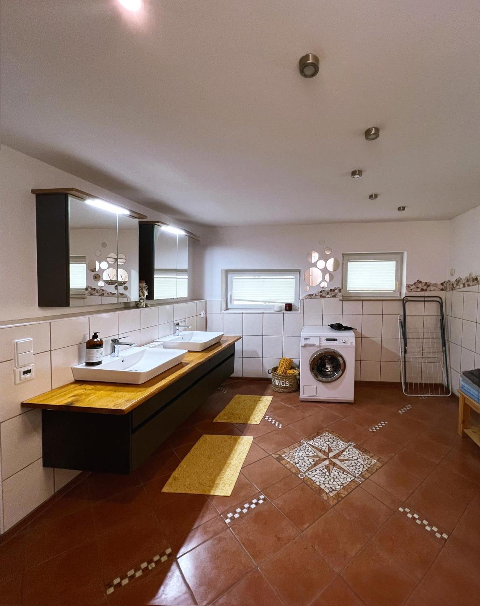Haus Am Berzdorfer See - 3 Schlafzimmer - Ganzes Haus Zur Alleinnutzung - Terrasse - Hochwertige Ausstattung Görlitz Eksteriør billede