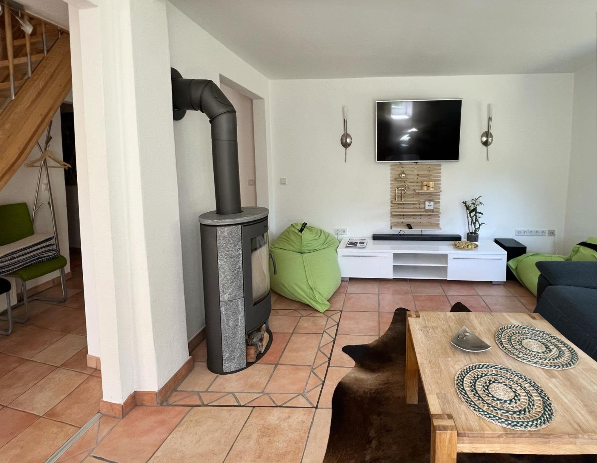 Haus Am Berzdorfer See - 3 Schlafzimmer - Ganzes Haus Zur Alleinnutzung - Terrasse - Hochwertige Ausstattung Görlitz Eksteriør billede